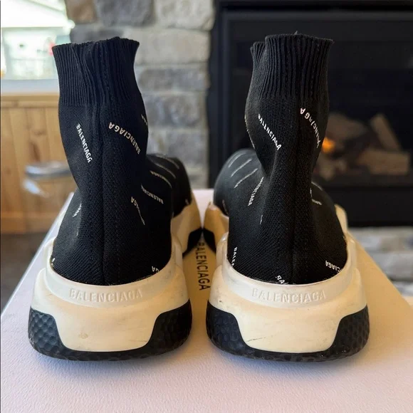 Balenciaga Speed Trainer Black Knit Logo Sock Sneakers with White Sole US size 9 - Picture 3 of 9